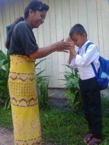 Rathana 's younger brother Panet with his Mother. he is showing respect to his Mother for sending him to school. His English lessons are supported by a SSSP donor. recently Panet required ear surgery at Bopatha Children's Hospital. This was made possible by our German member of SSSP Sandra Brock.